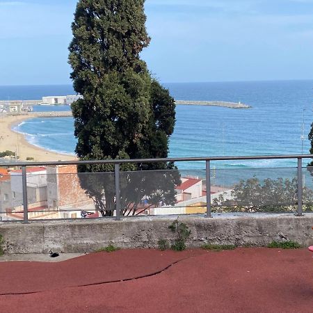 3 Bdrm Apart Near The Sea! Great For Kids! Arenys de Mar Zewnętrze zdjęcie